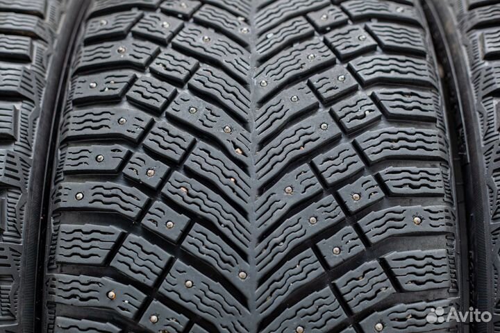 Michelin X-Ice North 4 SUV 265/45 R20 и 295/40 R20 108T