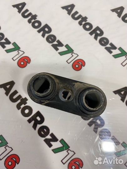 Соединитель печки Skoda Rapid 1 cwvb 1.6 2019