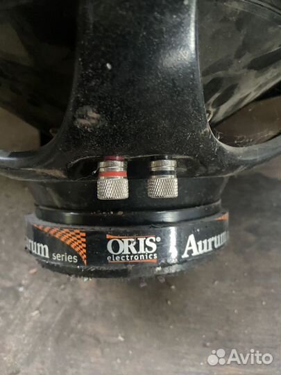 Сабвуфер oris