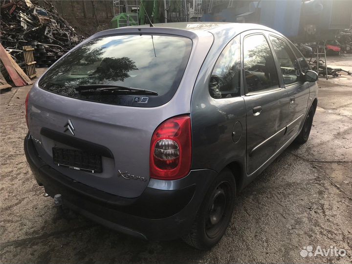 Разбор на запчасти Citroen Xsara-Picasso