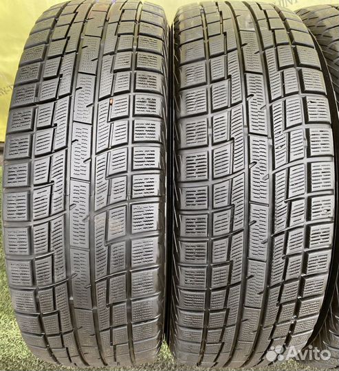 Yokohama Ice Guard IG30 205/60 R16 92Q