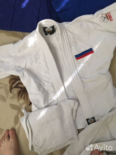 Кимоно для дзюдо adidas