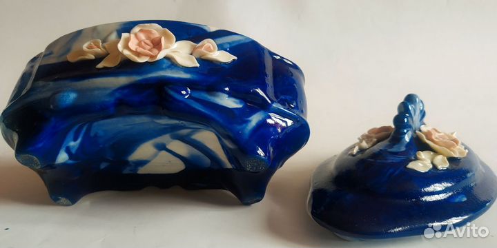 Шкатулка фарфор