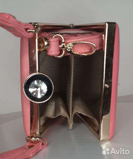 Дамская сумка