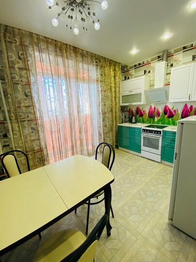 2-к. квартира, 70 м², 6/18 эт.