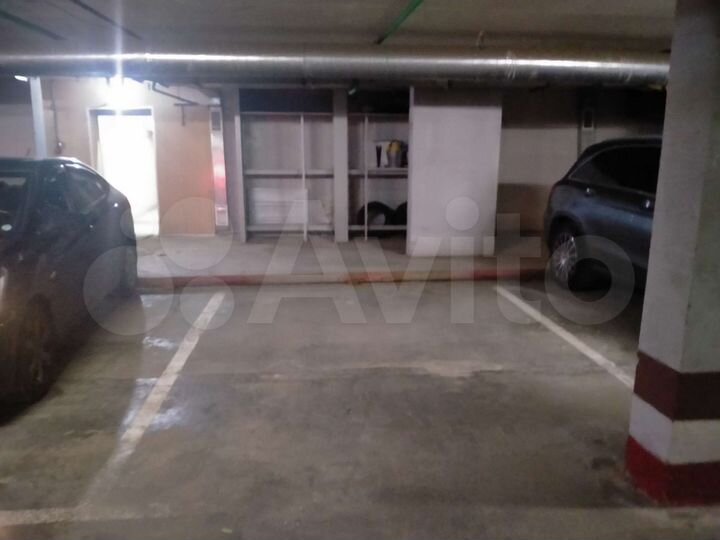 Машиноместо, 21 м²