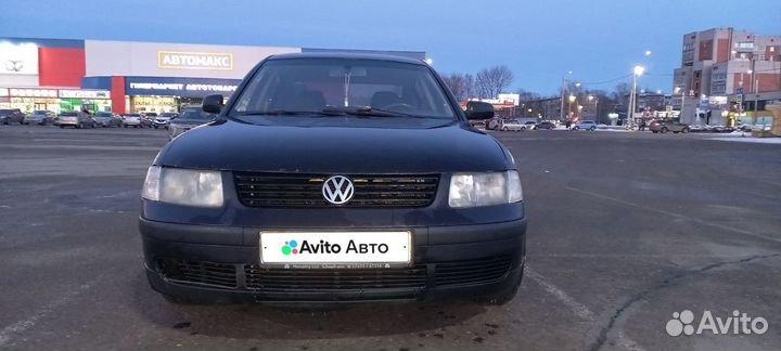 Volkswagen Passat 1.8 AT, 1998, 274 000 км