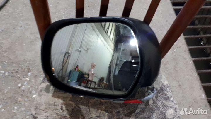 Зеркало заднего вида на автомобиль Land Prado
