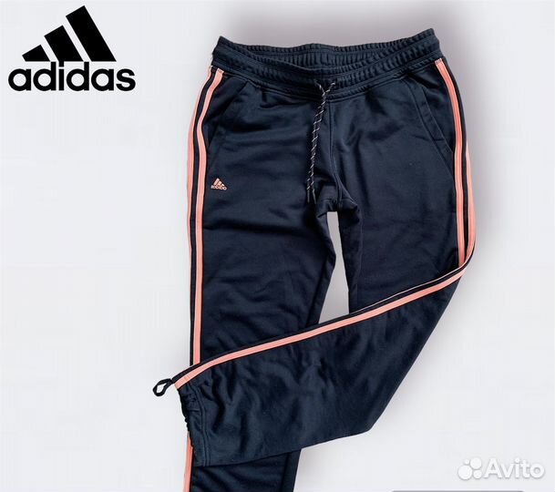 Спортивный костюм adidas на девочку