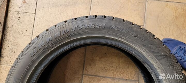 Dunlop Grandtrek Ice 02 245/50 R20 102T