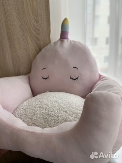 Лежанка для животных вольер