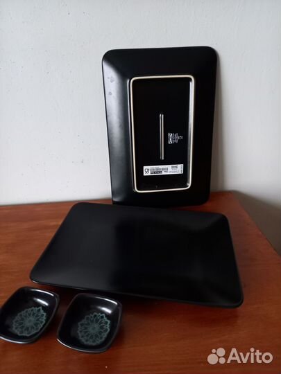 Тарелка IKEA черная