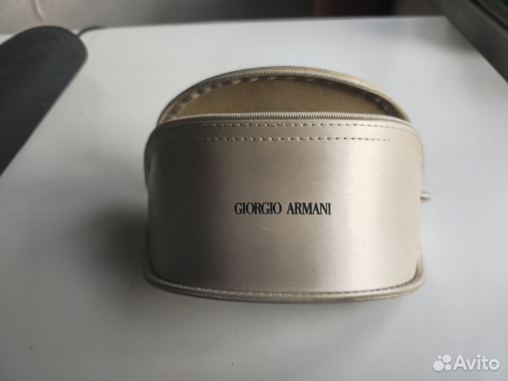 Солнцезащитные очки женские Giorgio Armani