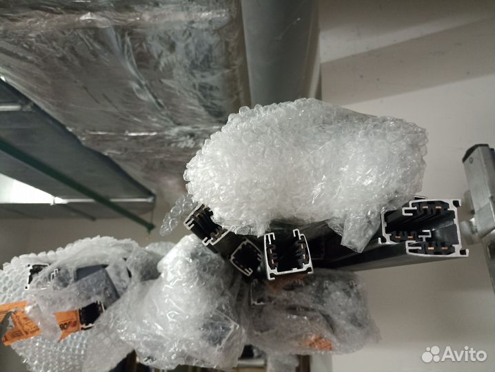 Трековый шинопровод