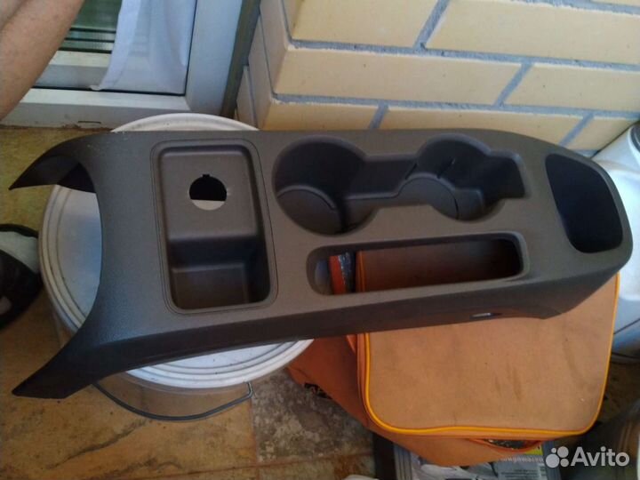 Консоль панель торпеды Шевроле кобальт равон R