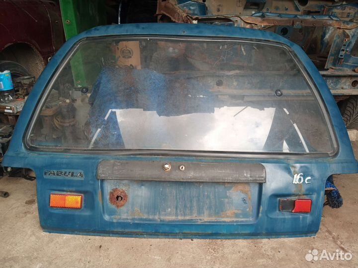 Детали кузова Иж 2126, Ода, Фабула