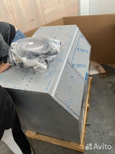 Льдогенератор чешуйчатого льда gemlux GM-im200spr