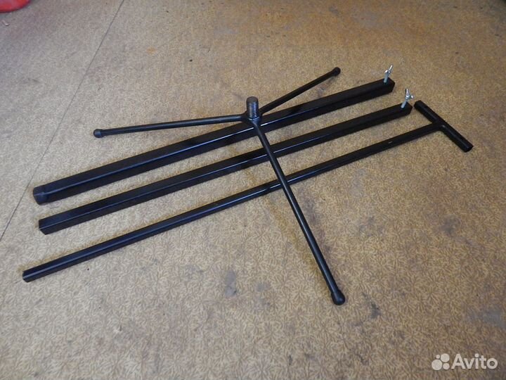 Штатив для прожектора