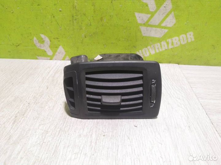 Дефлектор воздушный Рено Клио 2 Симбол