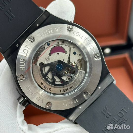 Часы hublot