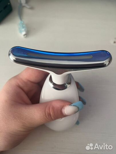 Массажер для лица