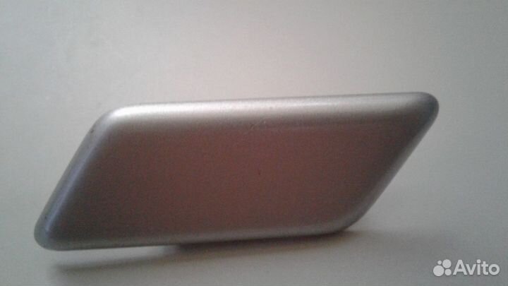 Крышка омывателя фар