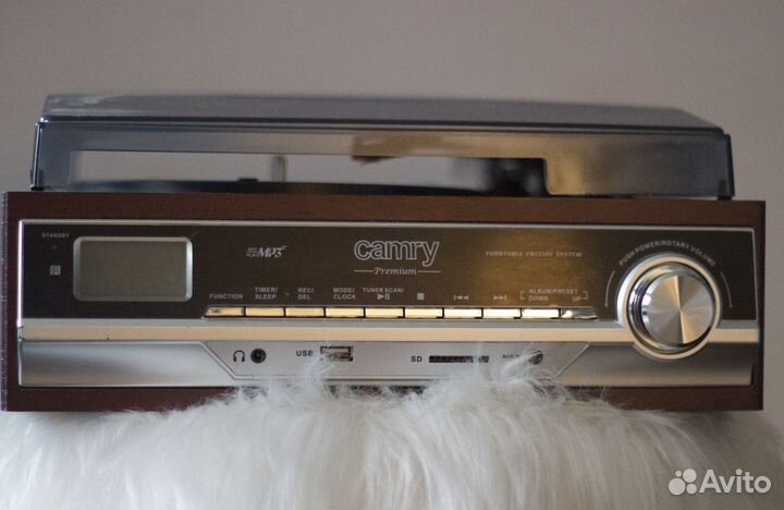 Проигрыватель винила camry