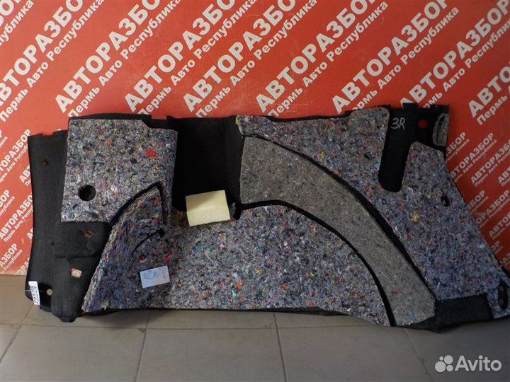 Обивка арки багажника задняя правая LADA Largus