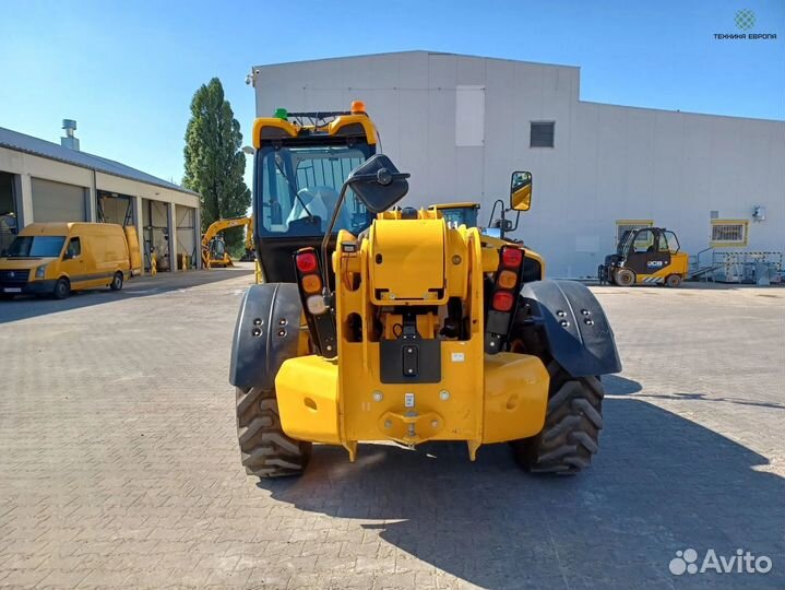 Телескопический погрузчик JCB 540-140, 2021