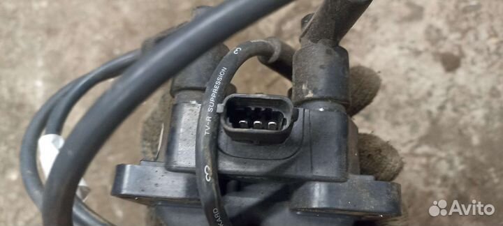 Катушка зажигания с проводами нива 21213