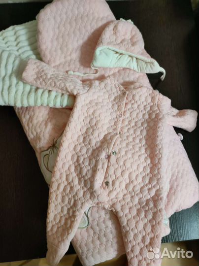 Комплект на выписку для девочки