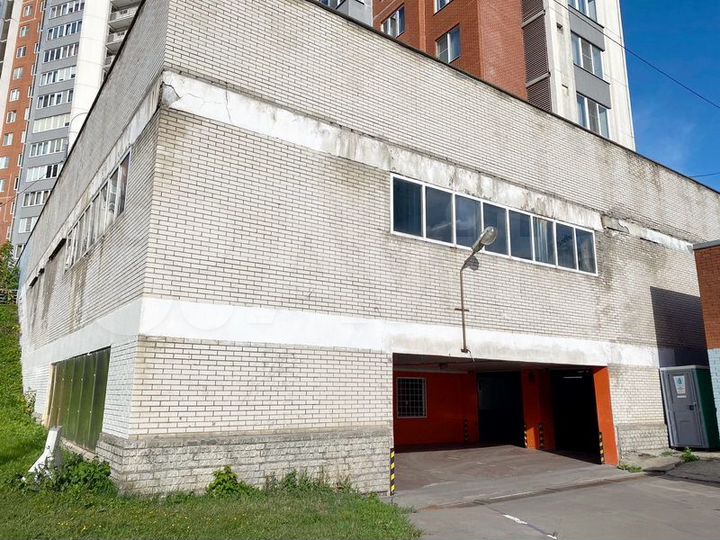 Машиноместо, 17 м²