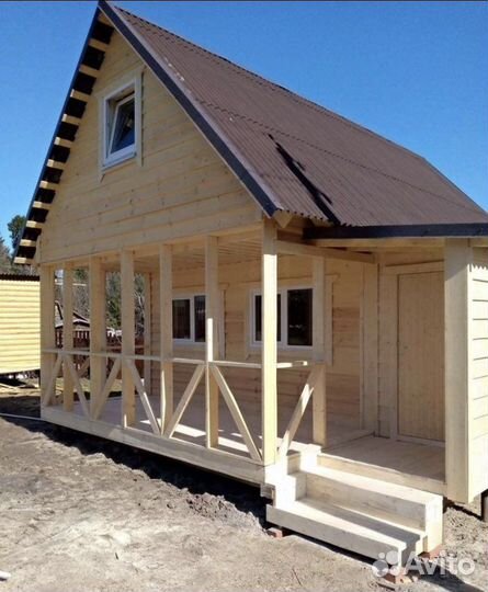 Бригада строителей