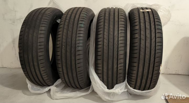 Pirelli Scorpion 215/60 R16
