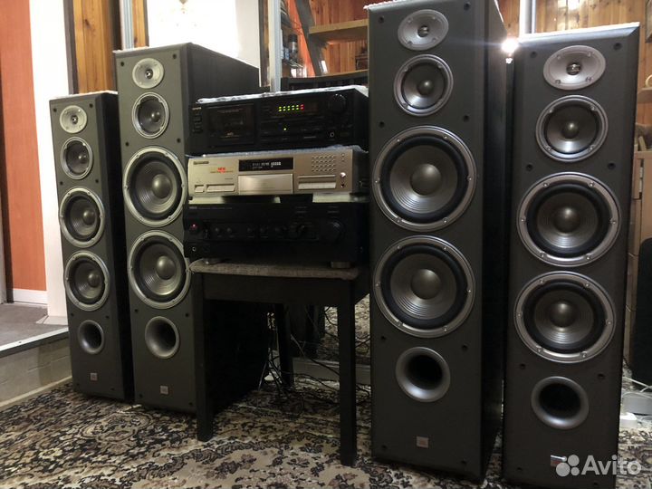 Акустические колонки jbl e80