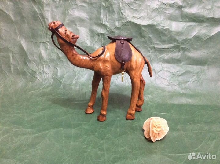 Фигурки интерьерные