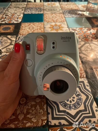 Instax mini 9 (мигают все индикаторы)