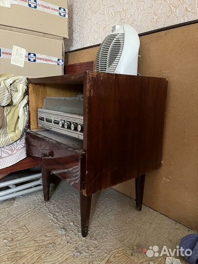 Тумба прикроватная массив