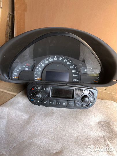 Продам запчасти для Мерседеса