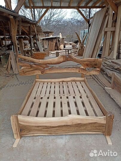 Кровать двухместная