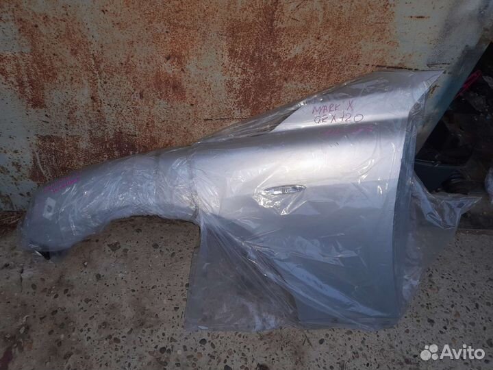 Крыло Toyota Mark X GRX120