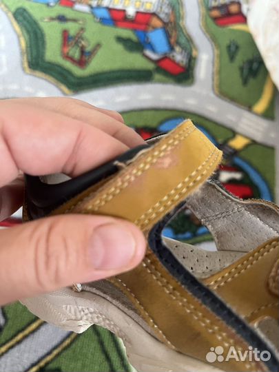 Сандали детские