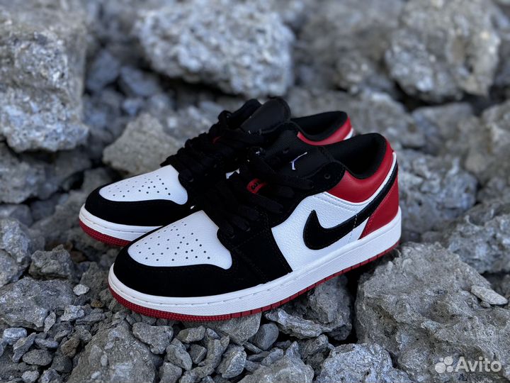 Кроссовки Nike Air Jordan 1 x White/Red/Black