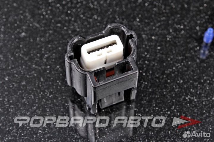 Разъем 3 way 22 AWG (RH-SKT1).91-1.25mm (RH/HS-SL1) HS Sealed Series 7283-8852-30 yazaki США