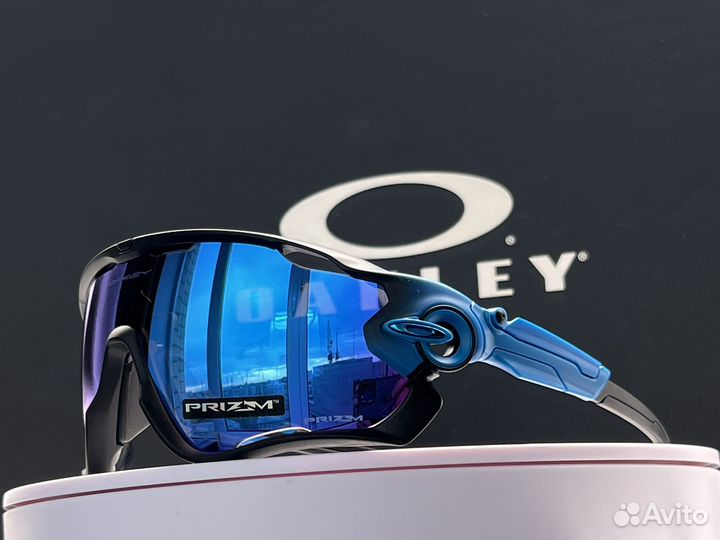 Солнцезащитные очки Oakley Jawbreaker Prizm Plrzd