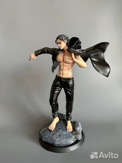 Фигурка Эрен Йегер 