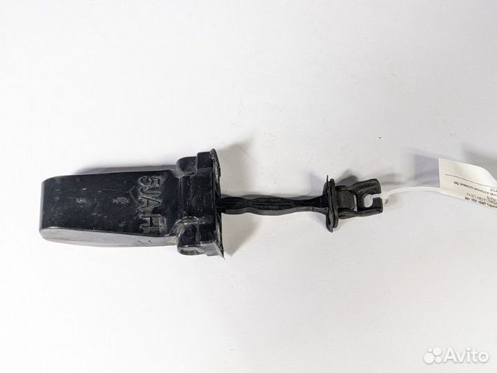 Ограничитель двери задний левый Skoda Rapid 1.6