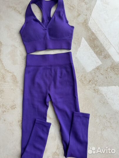 Костюм для фитнеса и йоги новый