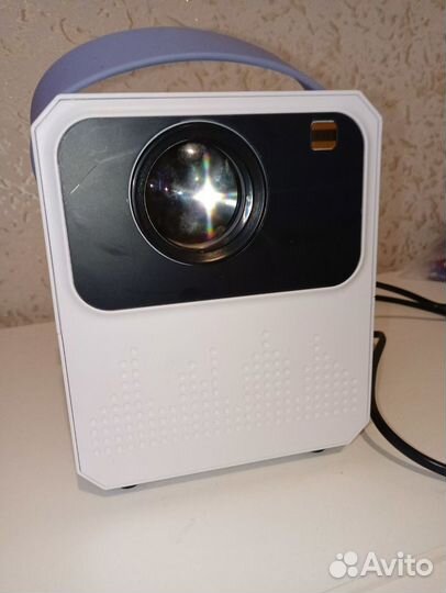 Детский мини-проектор