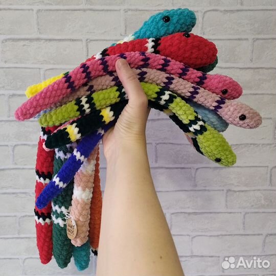 Вязаные змейки